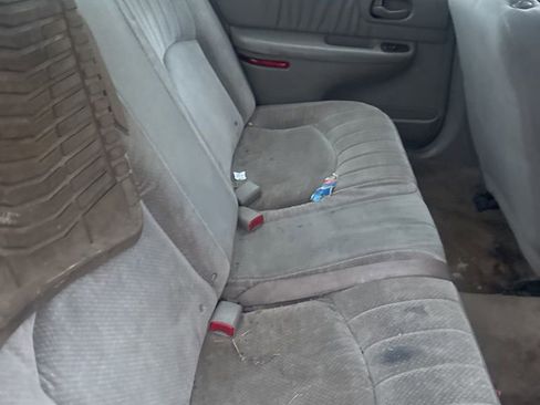 Used 2003 Buick Century Custom w/ Preferred Equipment Group 1SB image 33