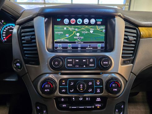 Used 2017 GMC Yukon Denali w/ Open Road Package image 23