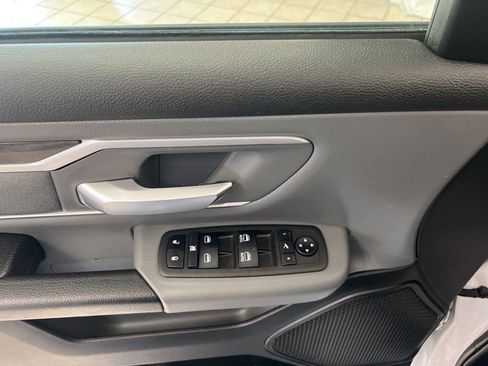 Used 2022 RAM 1500 Big Horn AWD/4WD image 17