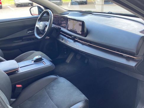 Certified 2024 Nissan Ariya AWD image 25