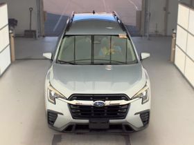 Used 2023 Subaru Ascent Premium w/ Convenience Package AWD/4WD image 2