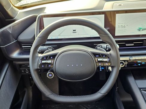 New 2025 Hyundai Ioniq 6 SEL image 18