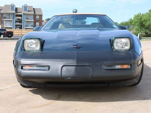 Used 1996 Chevrolet Corvette Convertible RWD image 23