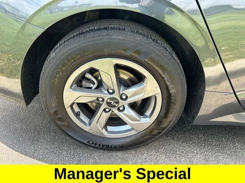 Used 2024 Kia K5 LXS FWD image 47