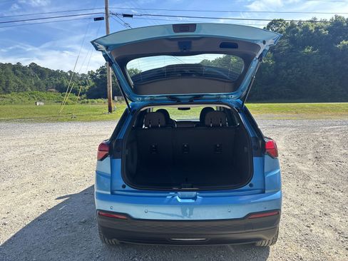 New 2027 Chevrolet Bolt LT FWD image 25