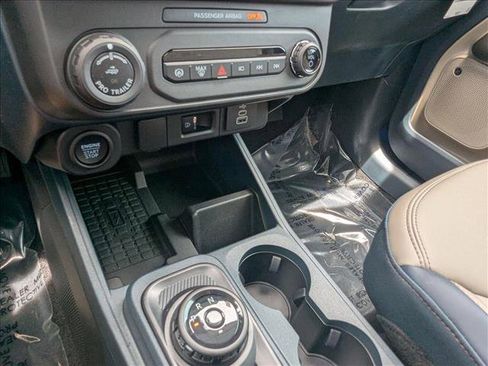 New 2025 Ford Maverick Lariat image 14