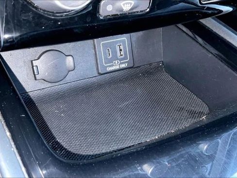 Used 2020 Nissan Pathfinder S AWD/4WD image 24