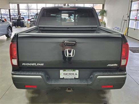 Used 2017 Honda Ridgeline RTL-E image 5