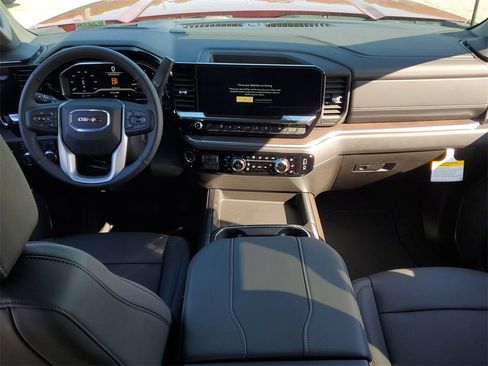 New 2025 GMC Sierra 2500 SLT w/ SLT Premium Package image 18