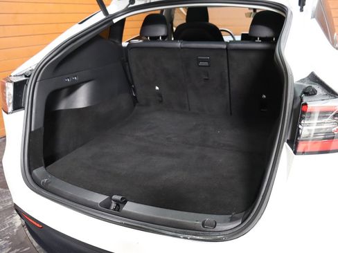 Used 2023 Tesla Model Y Long Range image 49