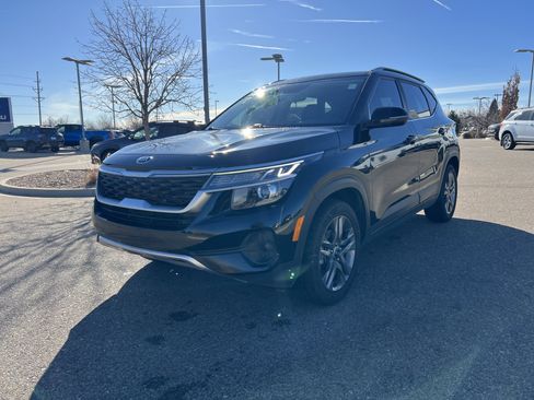 Used 2021 Kia Seltos S image 14