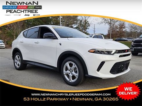 Used 2025 Dodge Hornet GT image 1