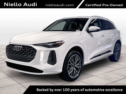 Used 2025 Audi Q5 Premium w/ Premium Plus AWD/4WD image 1