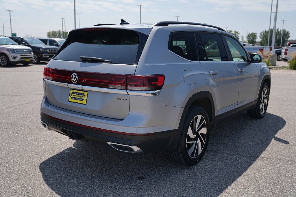 Used 2026 Volkswagen Atlas SE AWD/4WD image 7