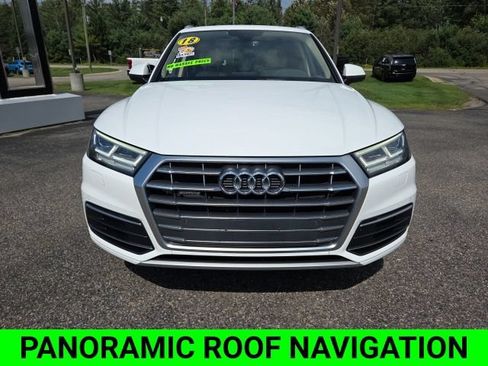 Used 2018 Audi Q5 2.0T Premium Plus w/ Premium Plus Package AWD/4WD image 3
