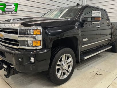 Used 2019 Chevrolet Silverado 2500 High Country w/ Duramax Plus Package