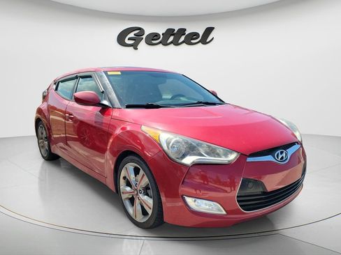 Used 2016 Hyundai Veloster w/ Option Group 03 FWD image 3