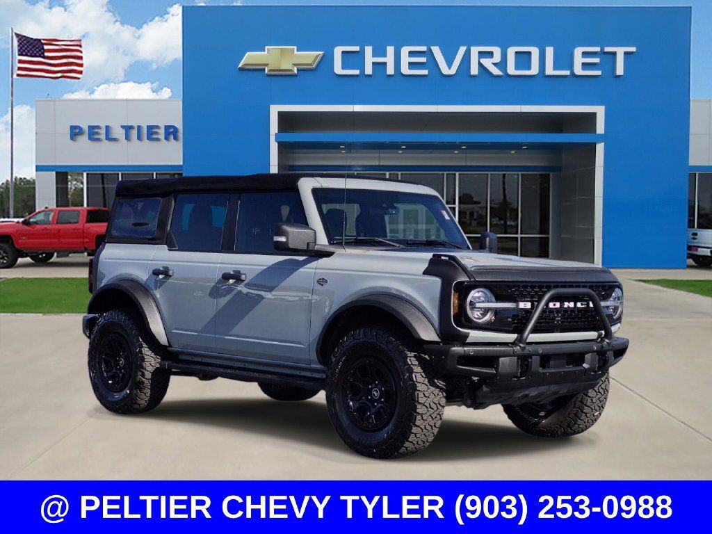Used 2023 Ford Bronco Wildtrak AWD/4WD image 1