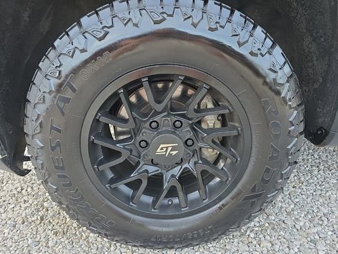 Used 2021 GMC Sierra 1500 SLE w/ Remote Start Package image 10