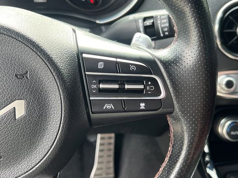 Used 2022 Kia Stinger GT-Line w/ Sun & Sound Package image 26