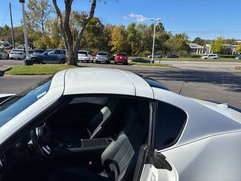 Used 2019 MAZDA MX-5 Miata RF Grand Touring w/ Appearance Package image 20