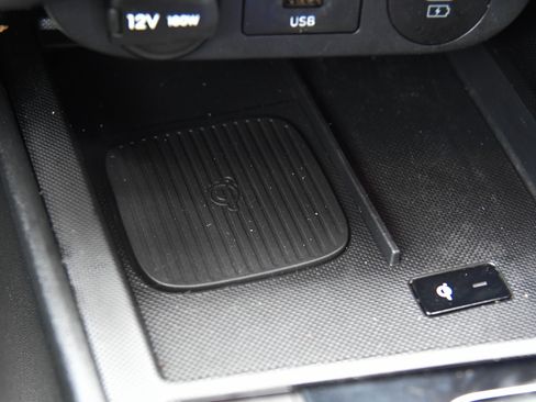 Used 2025 Hyundai Elantra Sport image 22