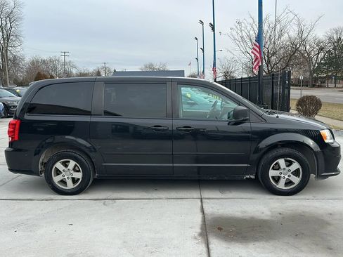 Used 2011 Dodge Grand Caravan Mainstreet w/ PWR Convenience Group image 4