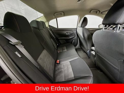 Used 2025 Nissan Sentra SR w/ Midnight Edition FWD image 26