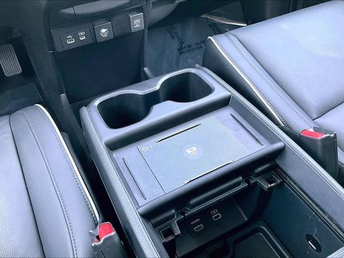 Certified 2025 Honda Odyssey Touring image 35