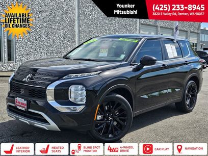 Used 2024 Mitsubishi Outlander SE