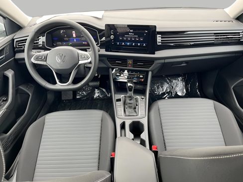 New 2025 Volkswagen Jetta S image 9