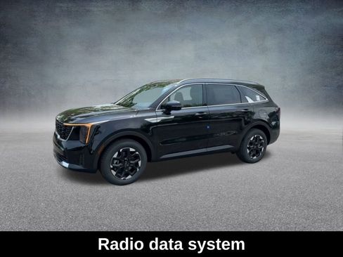 Used 2025 Kia Sorento S w/ Panoramic Sunroof Package image 11