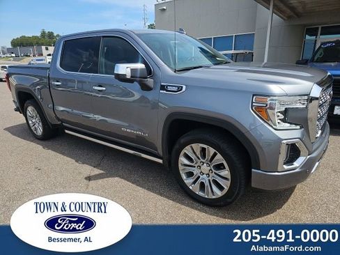 Used 2022 GMC Sierra 1500 Denali w/ Denali Premium Package image 1