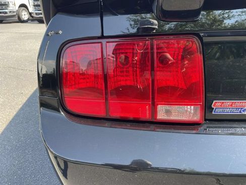 Used 2008 Ford Mustang GT Premium RWD image 33
