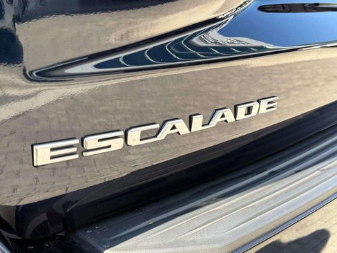 Used 2024 Cadillac Escalade ESV Sport Platinum w/ Heavy-Duty Trailer Package RWD image 16
