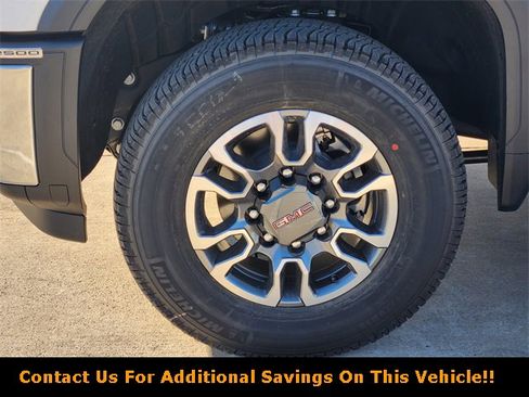 New 2026 GMC Sierra 2500 SLE image 7