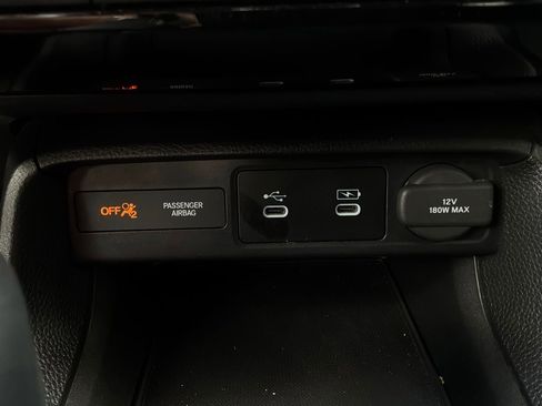 Used 2025 Honda Civic Sport image 23