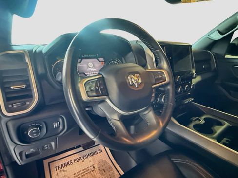 Used 2022 RAM 1500 Big Horn AWD/4WD image 12
