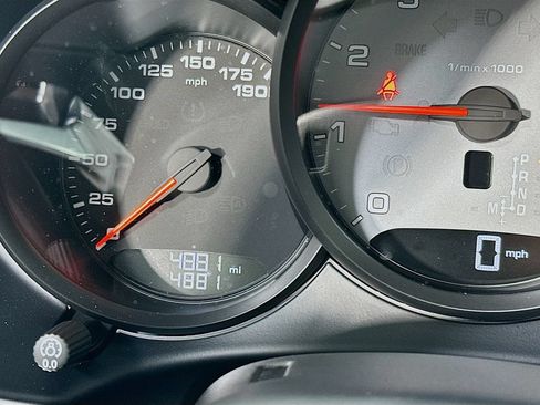 Certified 2024 Porsche 718 Cayman S RWD image 13
