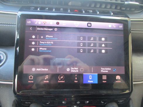 Used 2023 Jeep Grand Cherokee L Limited w/ Luxury Tech Group II AWD/4WD image 25