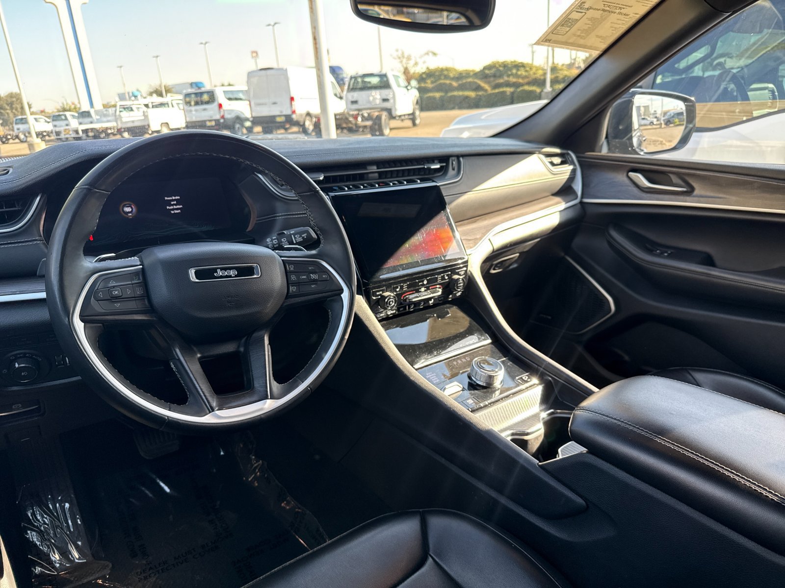 Used 2024 Jeep Grand Cherokee Limited 4xe AWD/4WD image 9