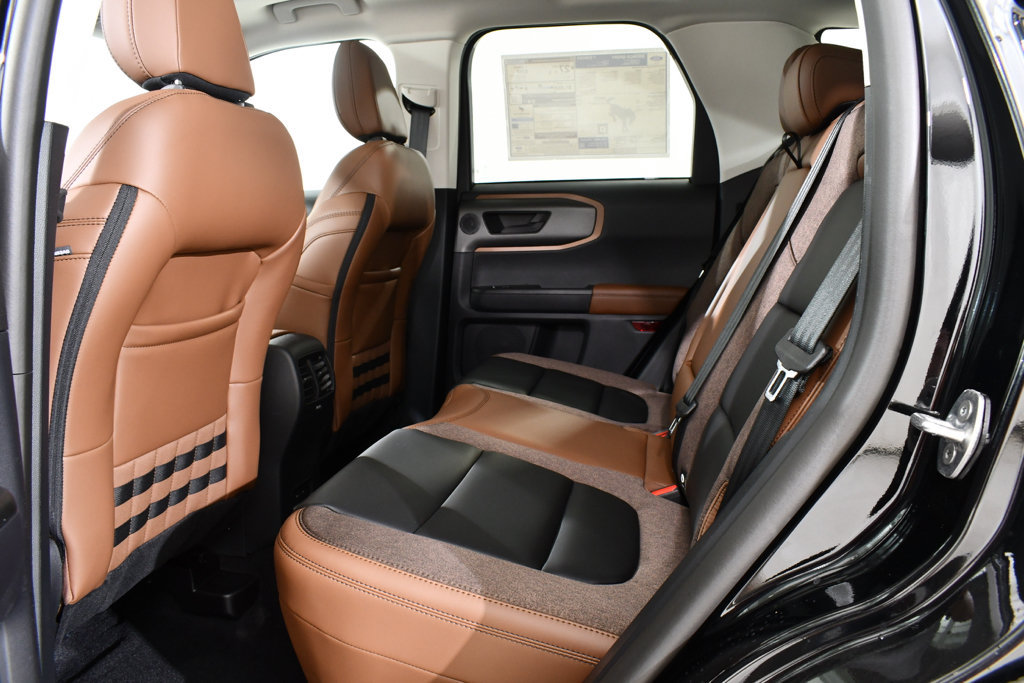 New 2026 Ford Bronco Sport Outer Banks w/ Outer Banks Tech Package+ AWD/4WD image 16
