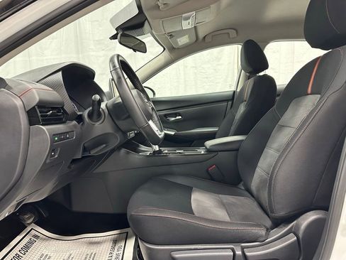 Used 2024 Nissan Sentra SR image 14