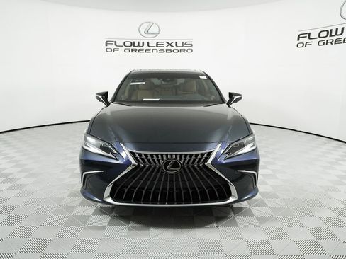 Certified 2025 Lexus ES 300h Ultra Luxury image 2