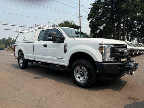 Used 2019 Ford F350 XL w/ Power Equipment Group AWD/4WD image 1