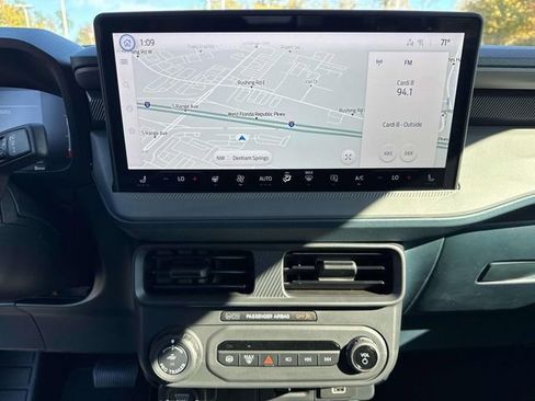 New 2025 Ford Maverick Lariat w/ Black Appearance Package image 26