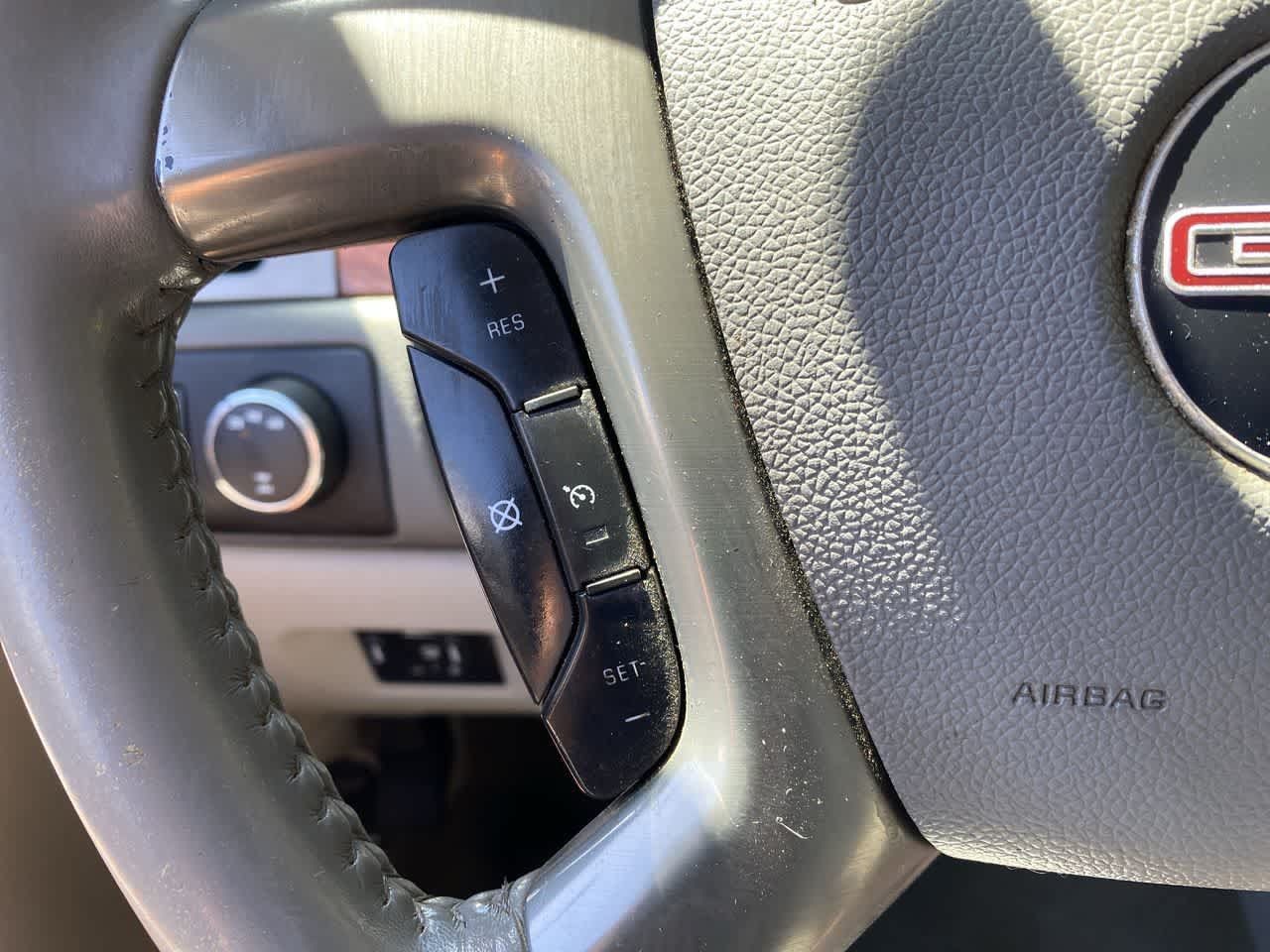 Used 2008 GMC Sierra 2500 SLT w/ Sun And Navigation Package AWD/4WD image 20