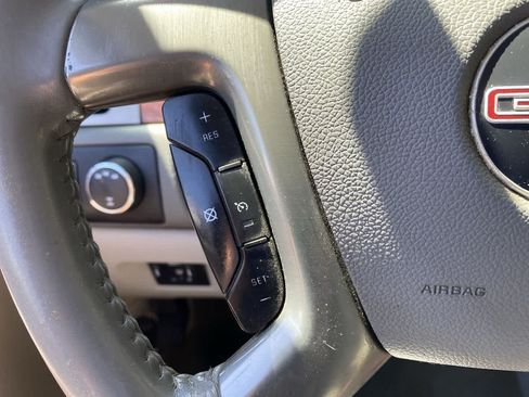 Used 2008 GMC Sierra 2500 SLT w/ Sun And Navigation Package AWD/4WD image 20