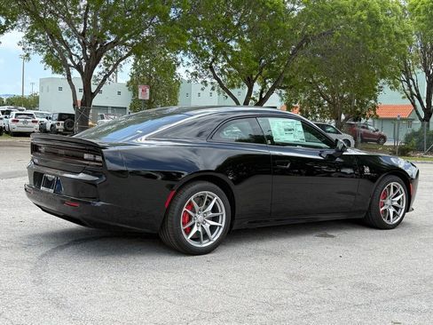 New 2025 Dodge Charger R/T Scat Pack w/ Track Pack AWD/4WD image 4