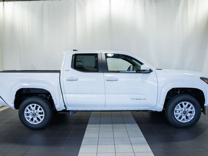 New 2026 Toyota Tacoma SR5